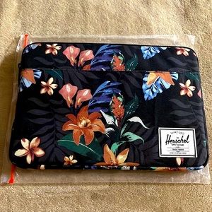 Laptop Case/Pouch